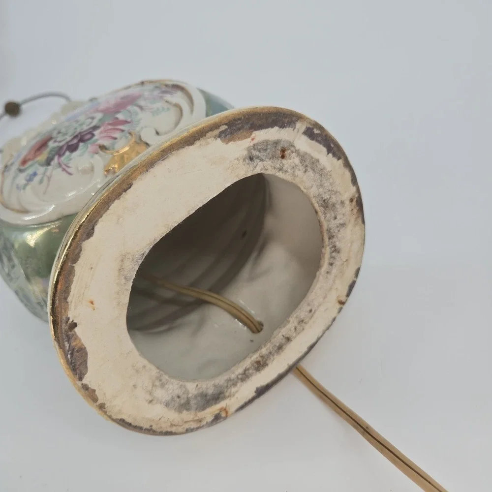 Vintage Italian Capodimonte Style Ceramic Table Lamp 33